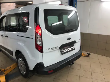 Фаркоп Galia для Ford Tourneo Connect 2014-2022 F129A в Киров