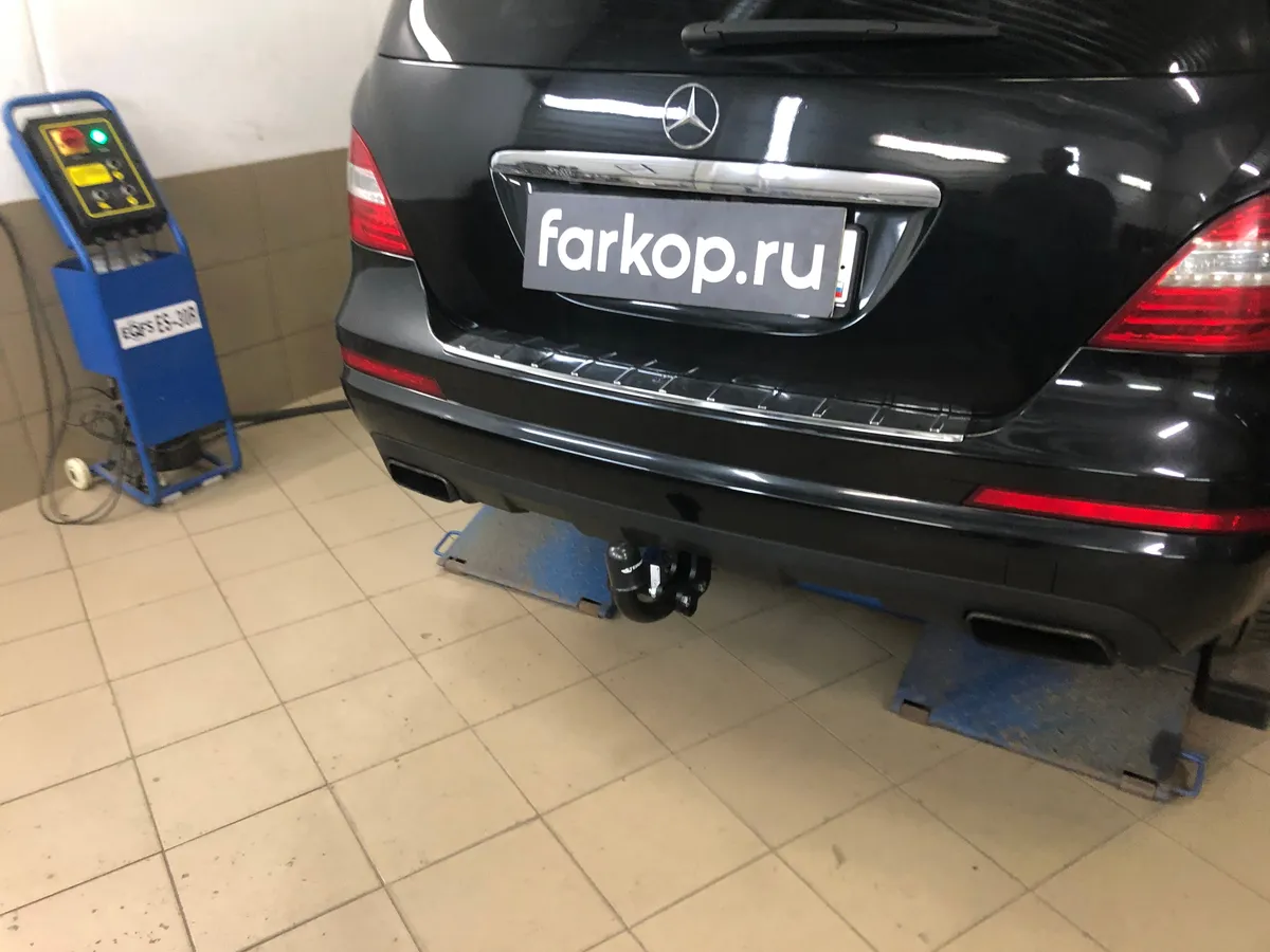Фаркоп Steinhof для Mercedes R-class 2006-2017 Арт. M-146 M-146 в Киров Фаркоп Steinhof для Mercedes R-class 2006-2017 Арт. M-146 M-146 в Киров