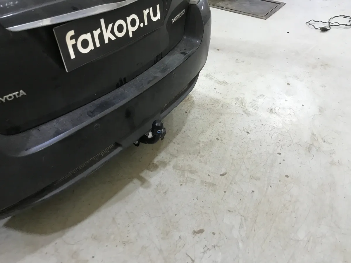 Фаркоп Oris для Toyota Verso 2012-2018 3069-A в Киров Фаркоп Oris для Toyota Verso 2012-2018 3069-A в Киров