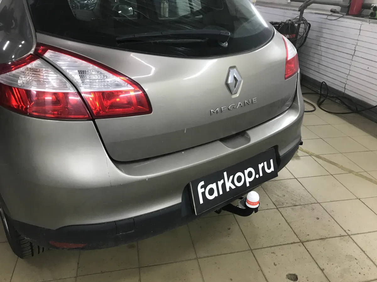 Фаркоп Трейлер для Renault Megane (5дв. хэтчбек ) 2008-2016 Арт. 9050 9050 в Киров