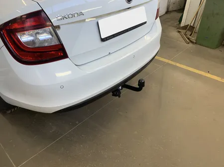 Фаркоп Berg для Skoda Rapid 2014-2020 F.5112.001 в Киров