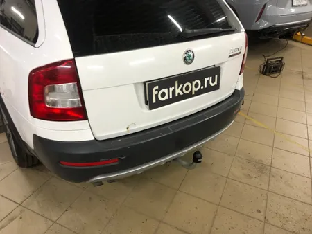 Фаркоп Galia для Skoda Octavia (лифтбек, универсал, вкл. Scout) 2005-2013 S086A в Киров