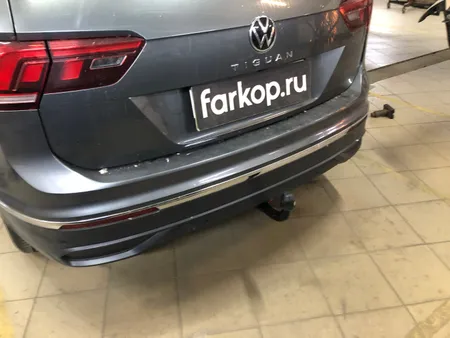 Фаркоп Galia для Volkswagen Tiguan 2017- V069V в Киров