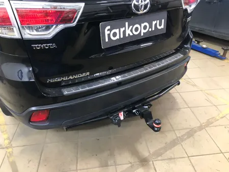 Фаркоп Sheriff для Toyota Highlander 2014-2020 Арт. 2790.31 2790.31 в Киров