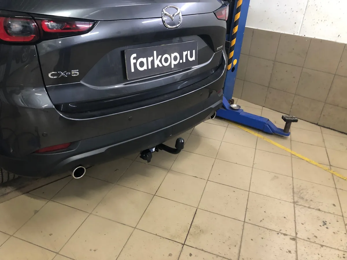Фаркоп Berg для Mazda CX-5 2017-2026 F.3811.001 в Киров Фаркоп Berg для Mazda CX-5 2017-2026 F.3811.001 в Киров