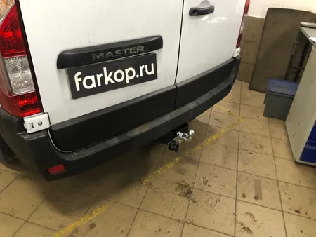 Фаркоп Лидер Плюс для Renault Master (одинарные колеса, без ступеньки) 2010- Арт. R121-F R121-F в Киров